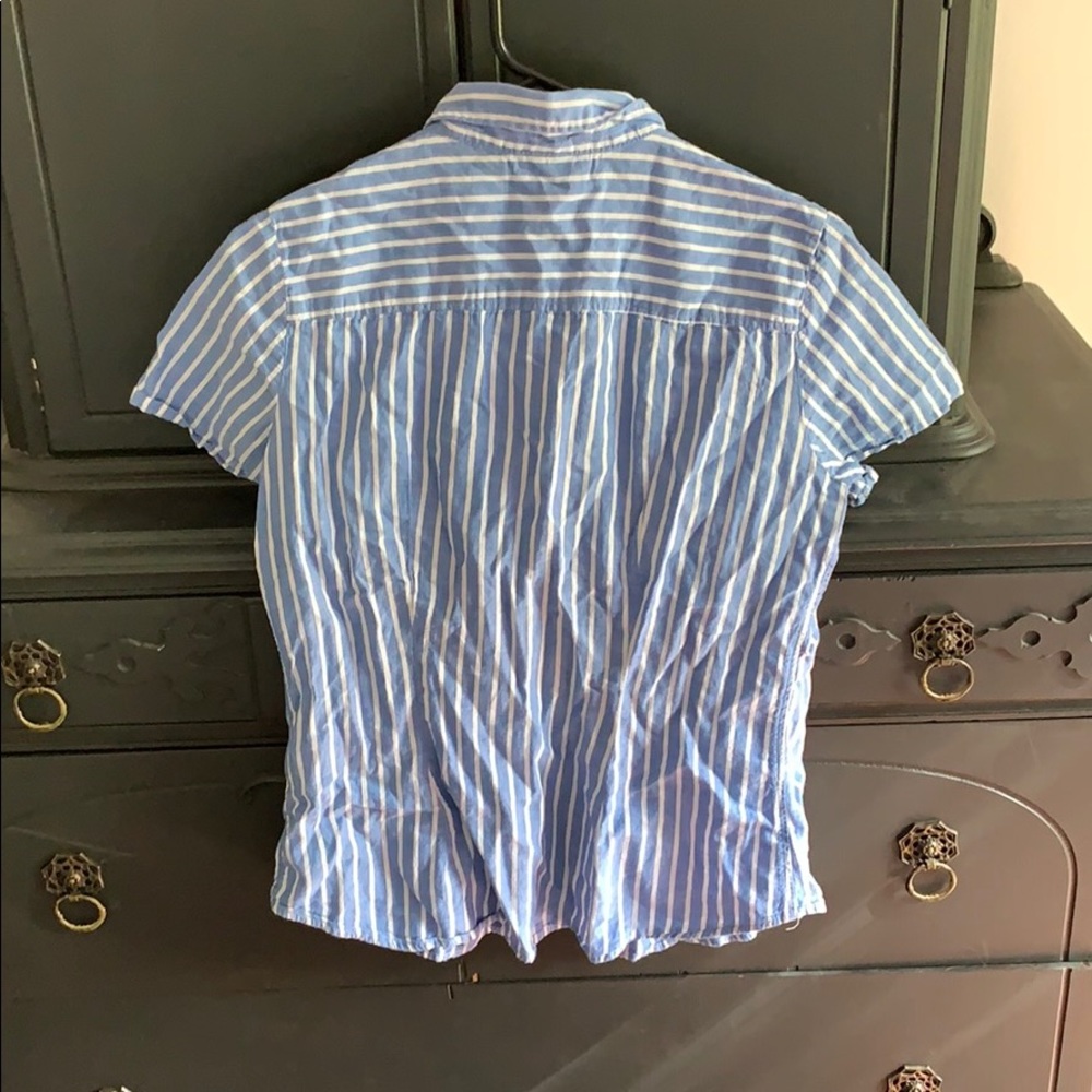 Button up, collared T - Picture 4 of 4